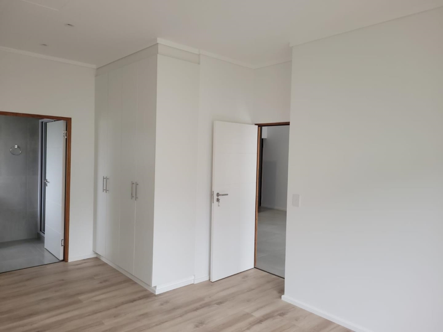 3 Bedroom Property for Sale in Mooikloof Country Estate Western Cape